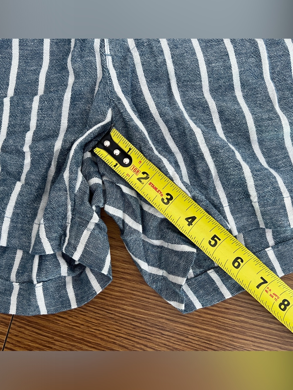 Sonoma Women’s Striped Blue and White Lounge Everyday Shorts Size Medium - Picture 3 of 5